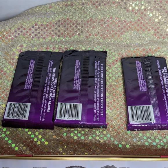 Elvis trading cards and tin - Picture 6 of 12